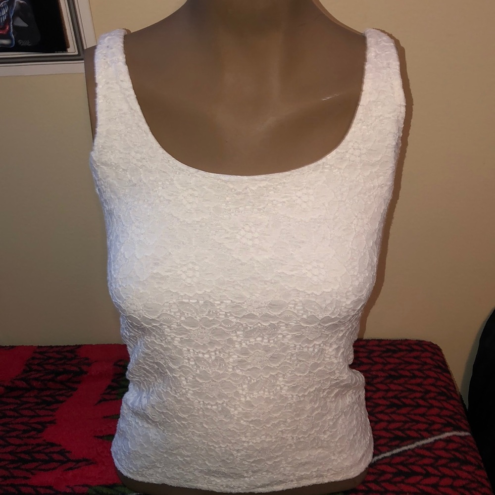 White house black market extra small lace tank